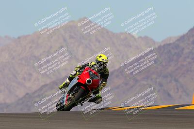 media/Oct-03-2022-Moto Forza (Mon) [[5f077a3730]]/Intermediate Group/Session 4 (Turn 9)/